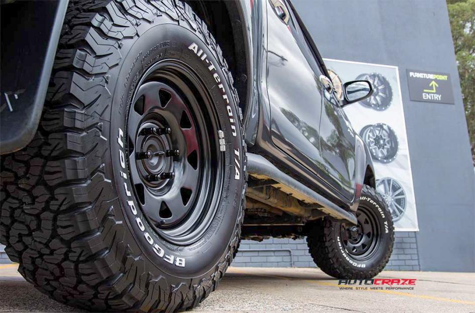 FORD-RANGER-TERRA-SATIN-BLACK